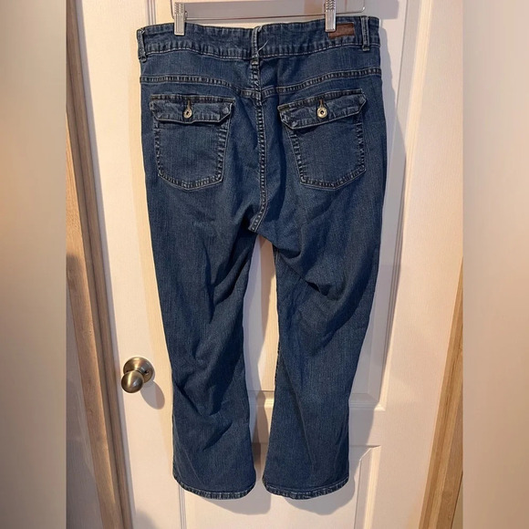 Rider by Lee no gap waist bootcut jeans size tag missing but fit a size 18 - Picture 3 of 4